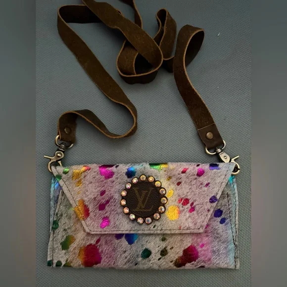 LV Upcycle crossbody - Picture 1 of 4